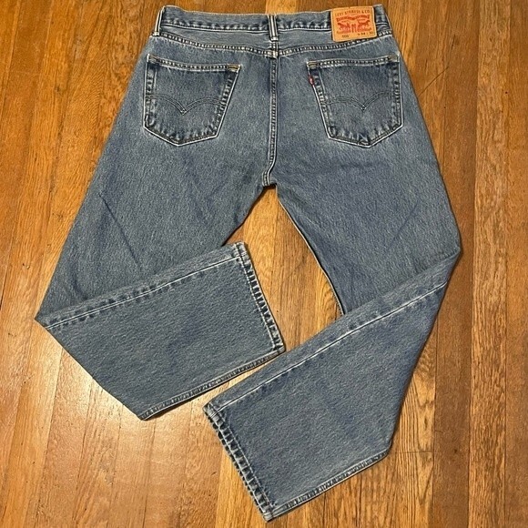 Levi’s 505 Regular Fit Western Med Wash Bootcut Denim Mens Jeans Size 34/30 - Picture 3 of 8